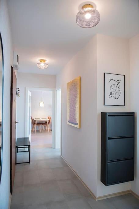Madrid: A Modern 2-Bedroom Apartment With Parking Sofia Exterior photo
